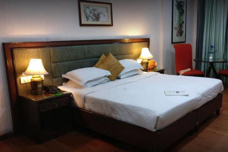 East Bourne Resort Shimla Bagian luar foto