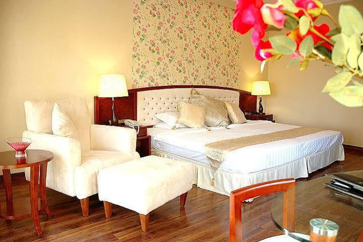 East Bourne Resort Shimla Bagian luar foto